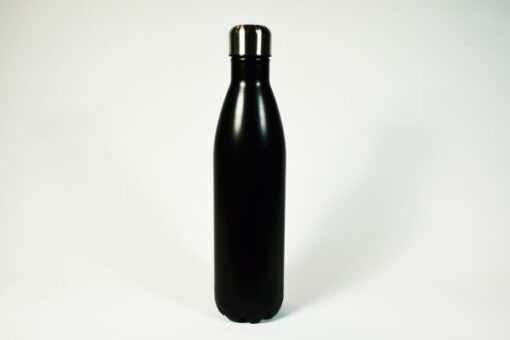 Insulated thermos bottle, black. 750 ml.