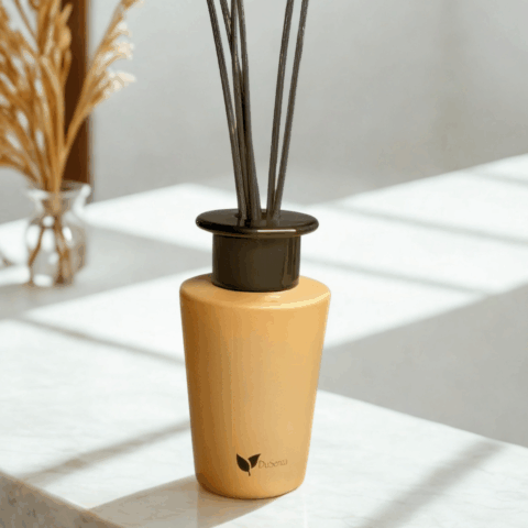 Gold Reed Diffuser. 100 ml bottle.