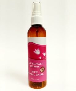 Eau florale de rose. Bouteille de 118 ml avec vaporisateur.